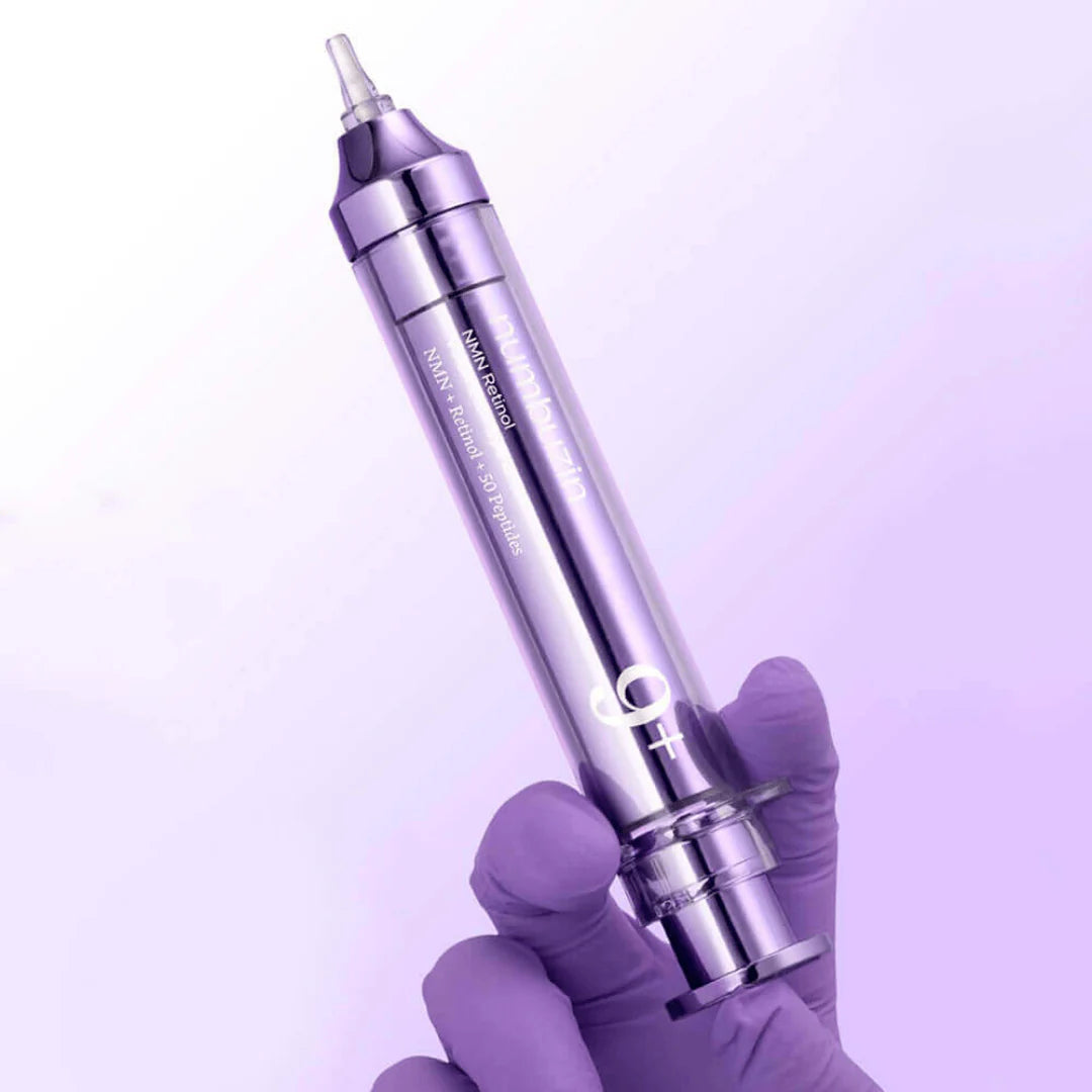 NAD+ Retinol Eye Cream applicator
