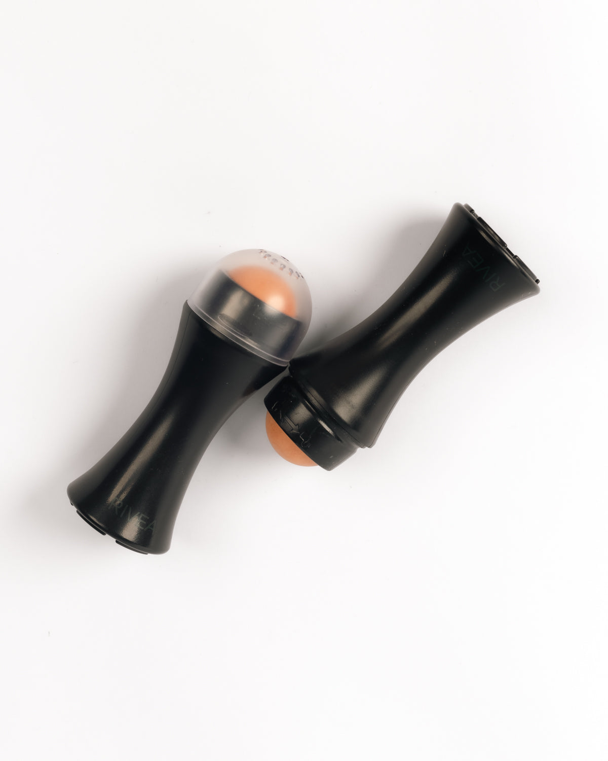 Oil-Absorbing Volcanic Roller